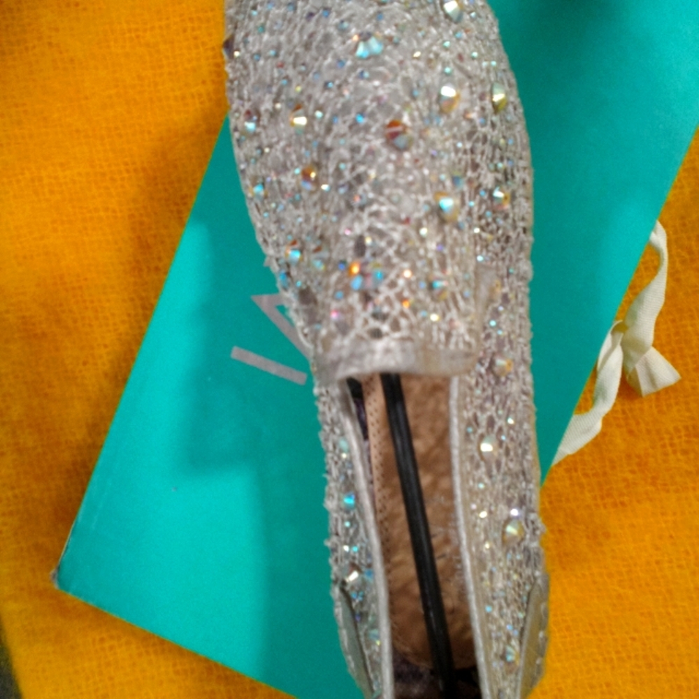 SAVI sequin flats with translucent detail. Size  40 suits size 39